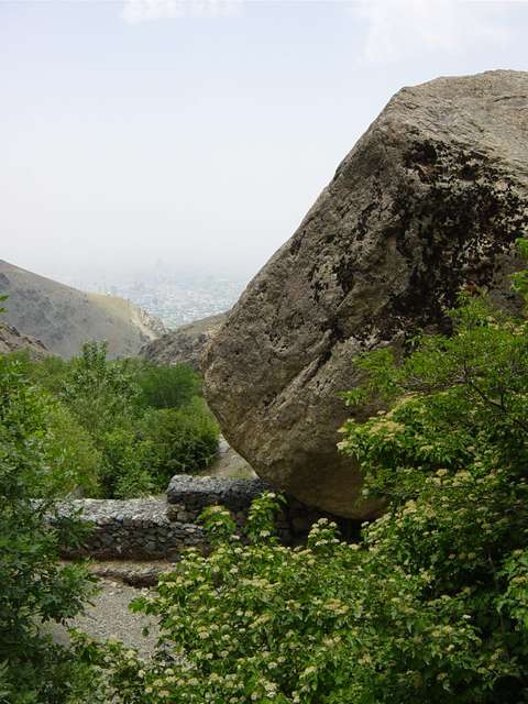 [2004_06_16/12_44_23.jpg]