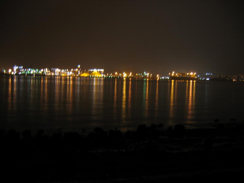 [2005_12_24-christmasnight-stanleypark/19_55_15.jpg]
