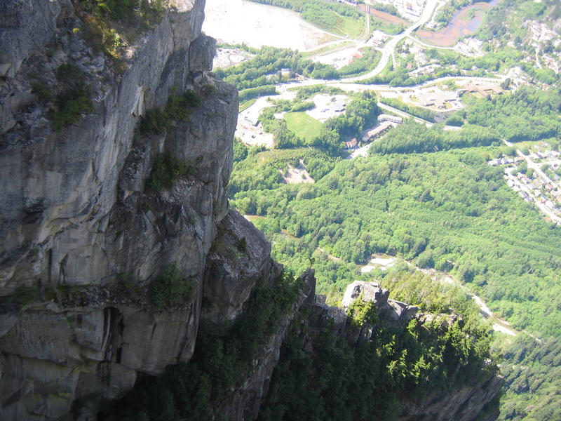 [2006_05_14-the-chief/15_32_04.jpg]