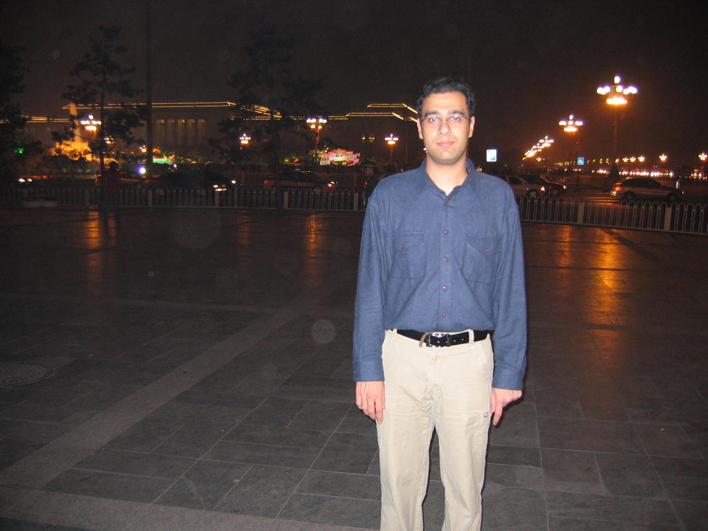 [2006_10-Beijing-China/2006_10_12-03_57_29.jpg]