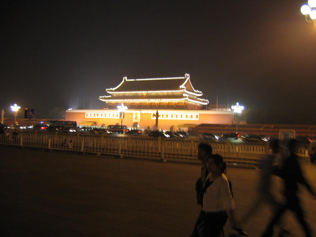 [2006_10-Beijing-China/2006_10_12-03_59_09.jpg]