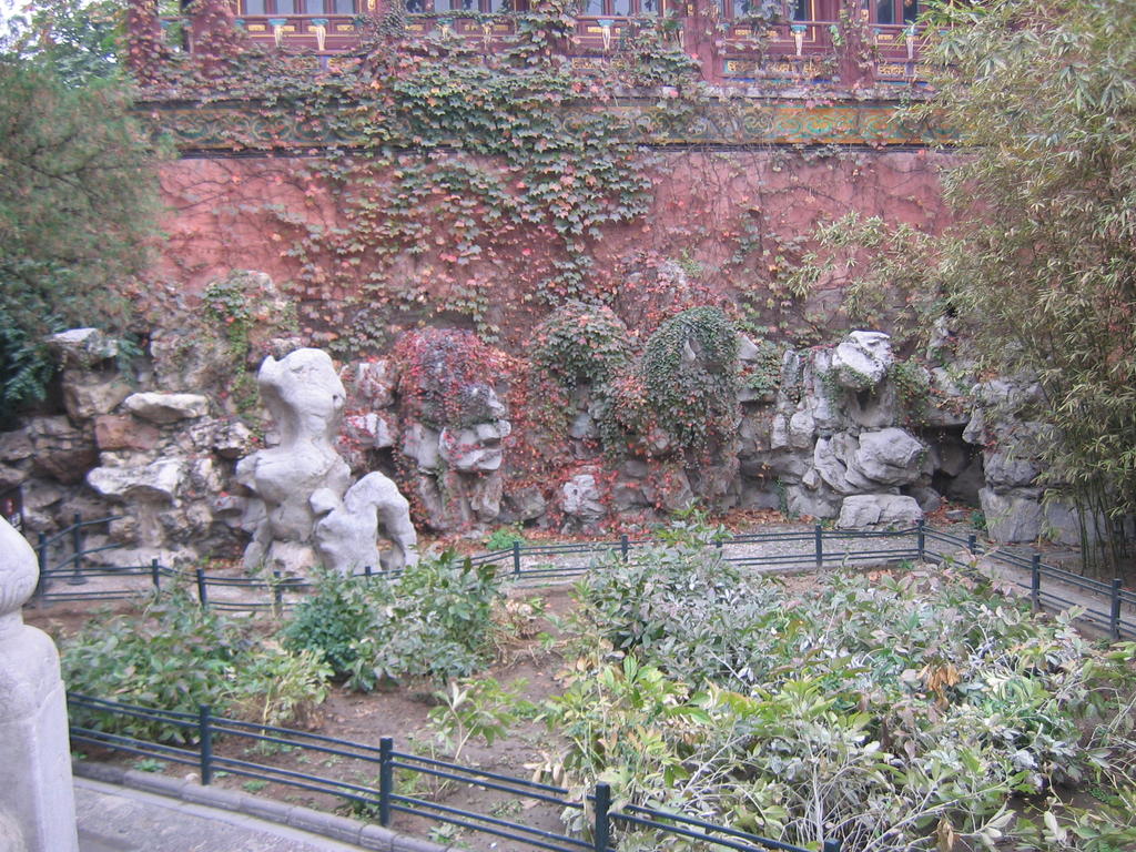 [2006_10-Beijing-China/2006_10_13-21_22_22.jpg]