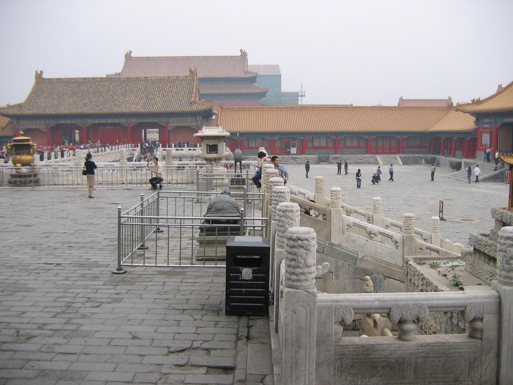 [2006_10-Beijing-China/2006_10_13-21_38_39.jpg]