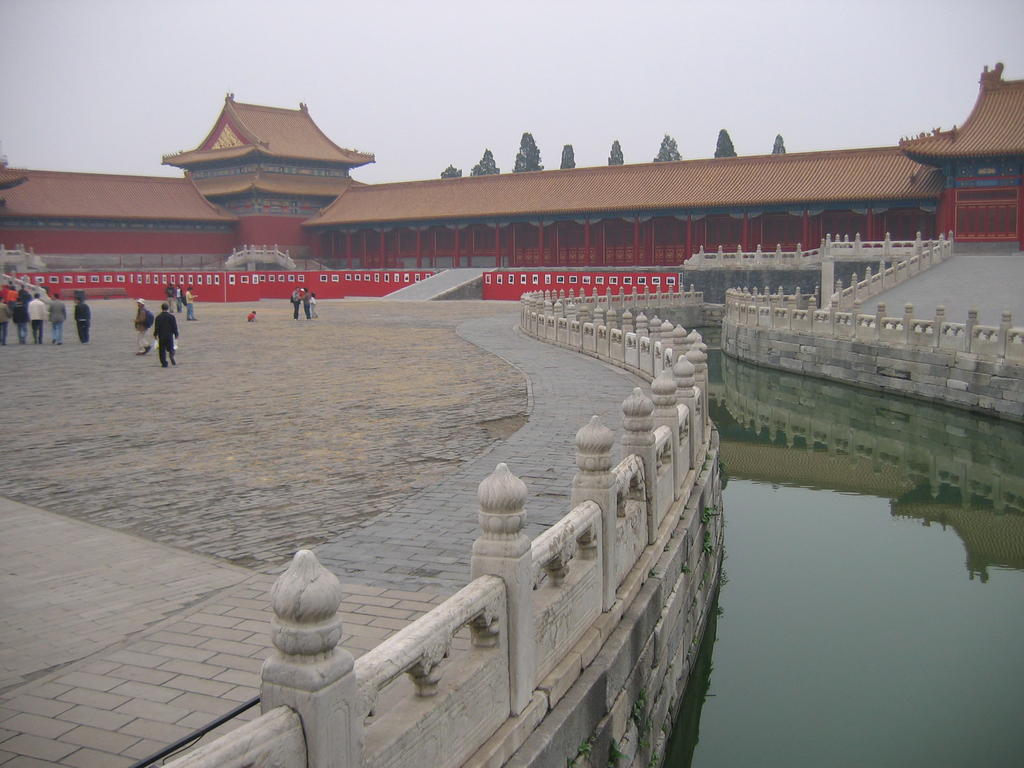 [2006_10-Beijing-China/2006_10_13-21_59_39.jpg]