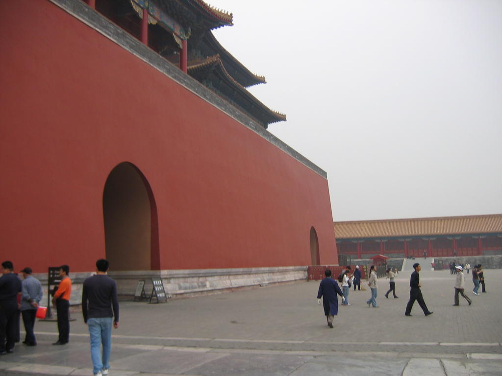 [2006_10-Beijing-China/2006_10_13-22_00_52.jpg]