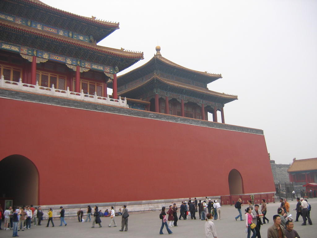 [2006_10-Beijing-China/2006_10_13-22_41_27.jpg]