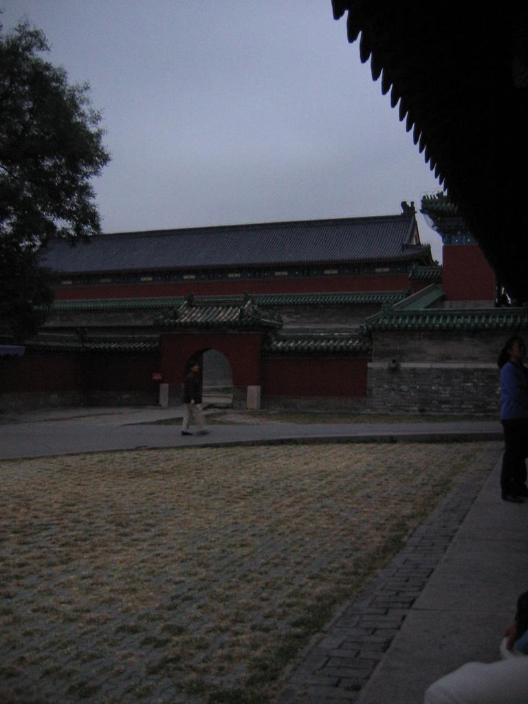 [2006_10-Beijing-China/2006_10_14-02_33_03.jpg]