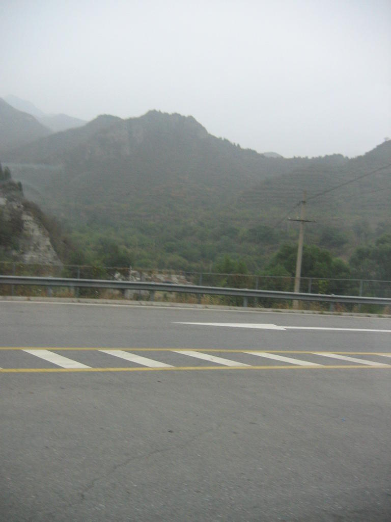 [2006_10-Beijing-China/2006_10_14-18_24_00.jpg]