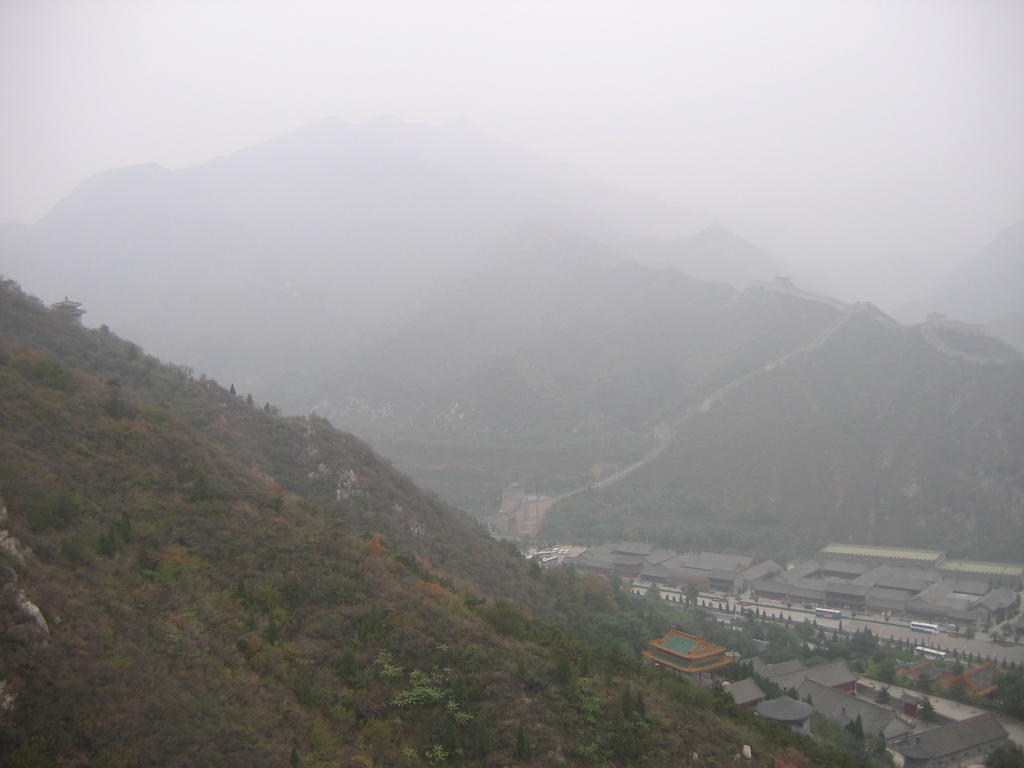 [2006_10-Beijing-China/2006_10_14-19_06_00.jpg]
