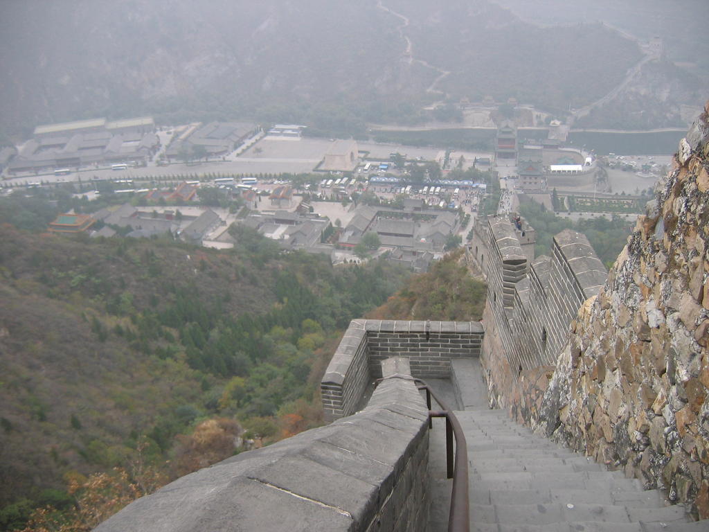 [2006_10-Beijing-China/2006_10_14-19_21_25.jpg]
