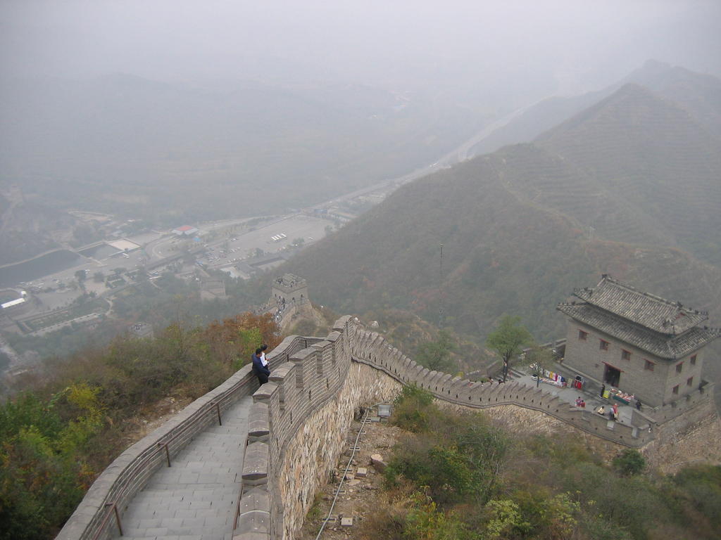 [2006_10-Beijing-China/2006_10_14-19_42_41.jpg]