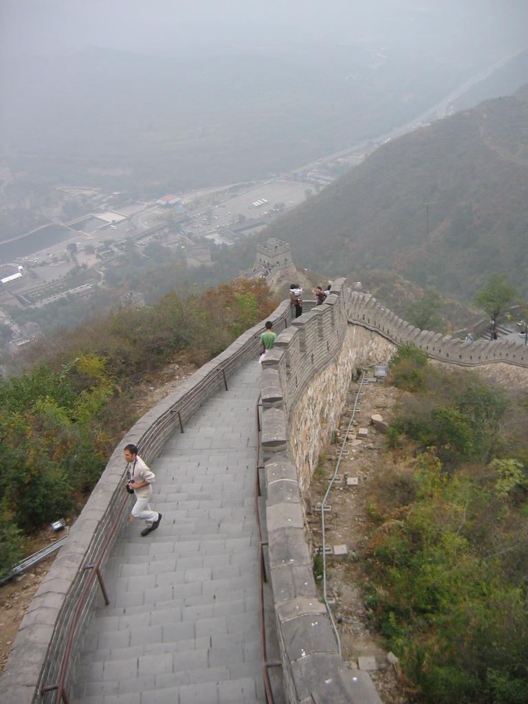 [2006_10-Beijing-China/2006_10_14-19_46_15.jpg]