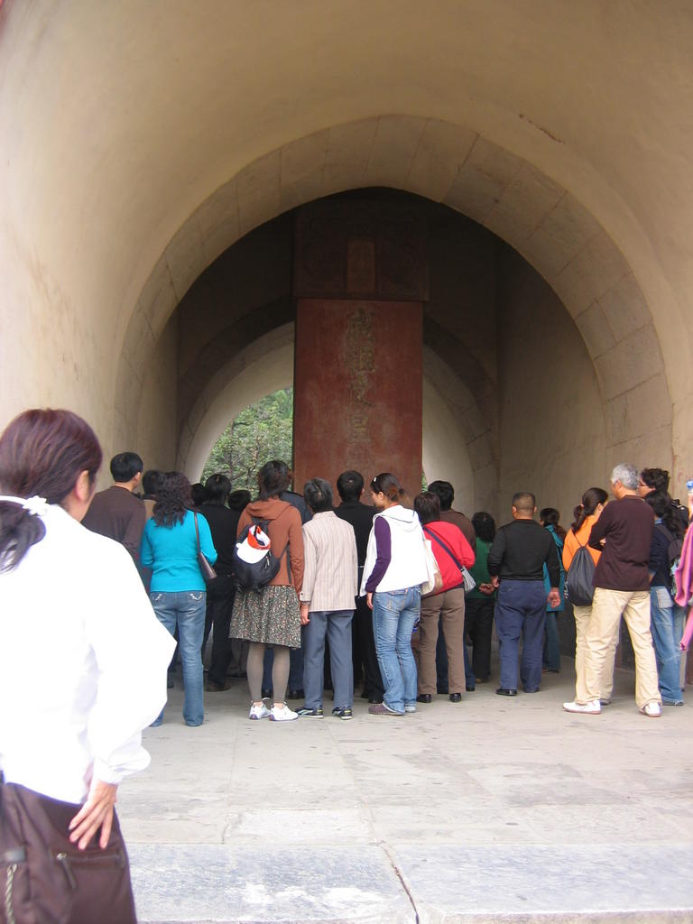 [2006_10-Beijing-China/2006_10_15-00_13_08.jpg]