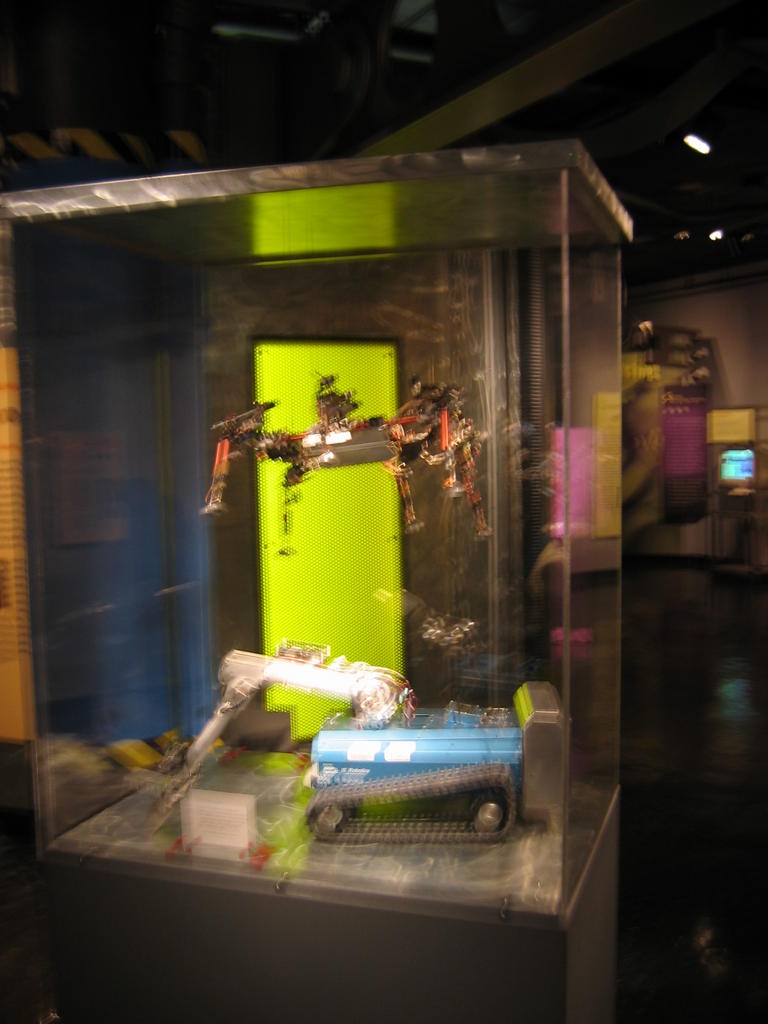 [2006_12_28-mit-museum/13_48_53.jpg]