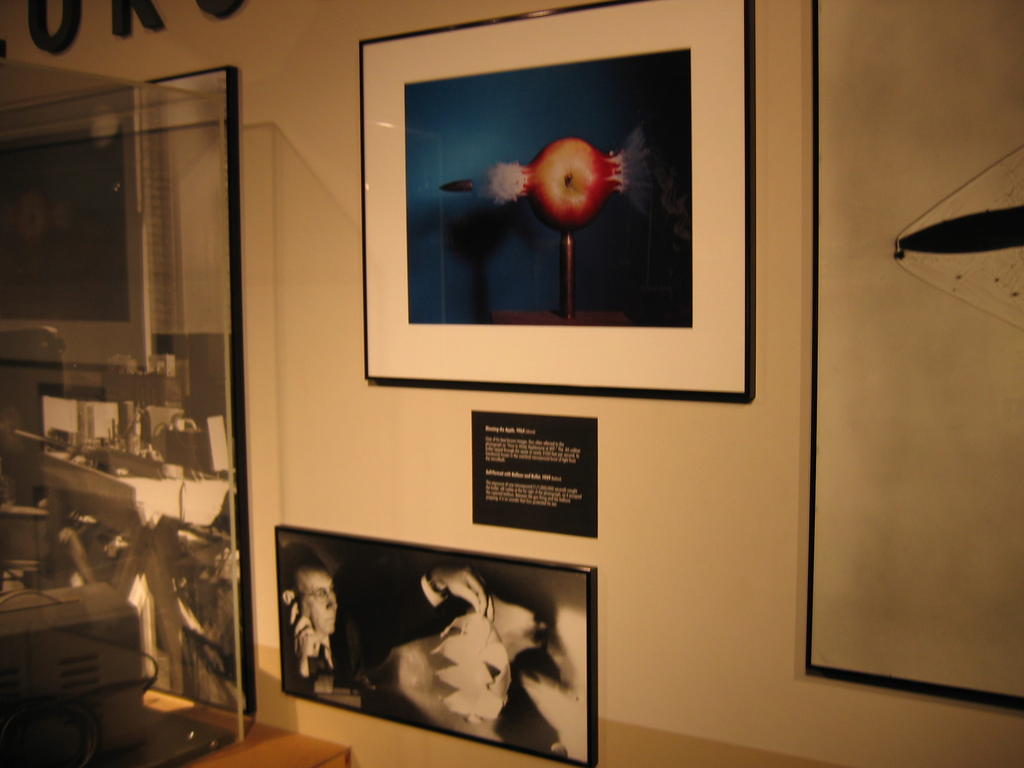[2006_12_28-mit-museum/14_08_55.jpg]
