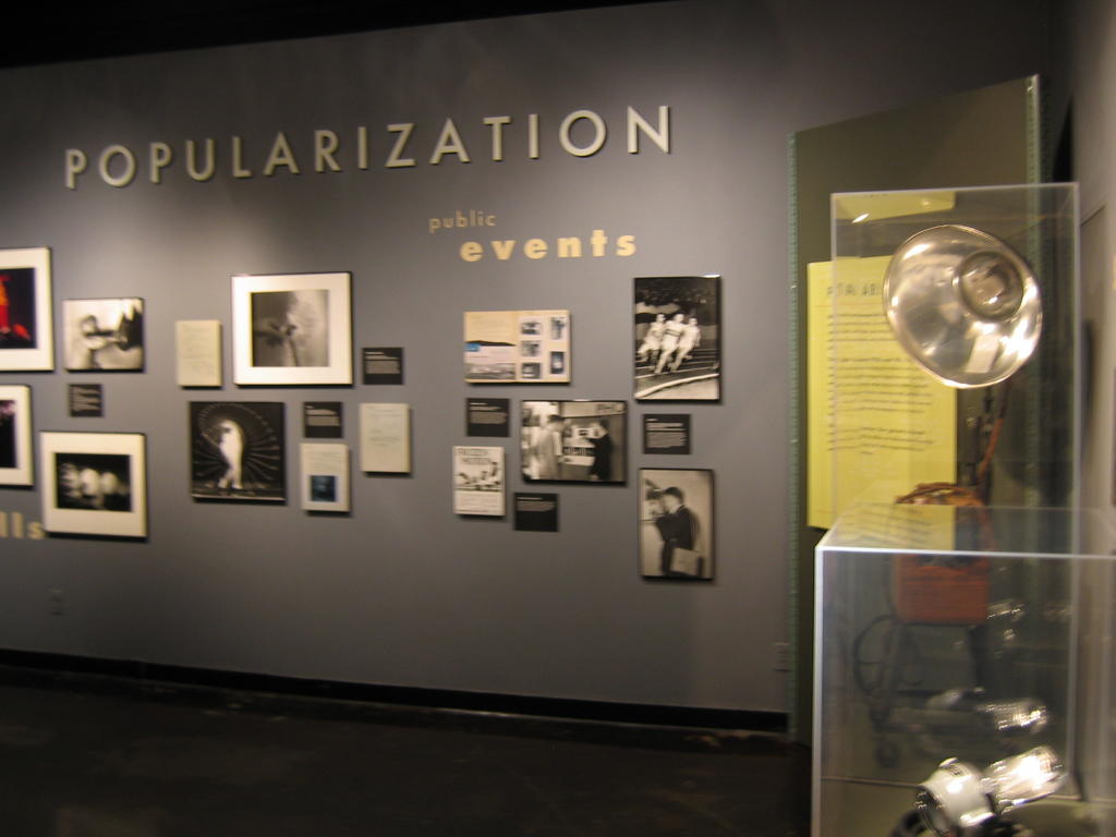 [2006_12_28-mit-museum/14_13_50.jpg]
