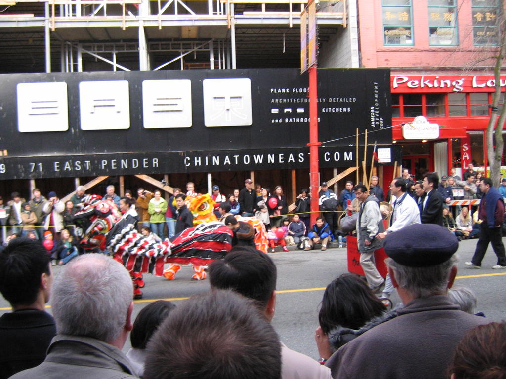 [2007_02_18-chinese-new-year/12_53_53.jpg]