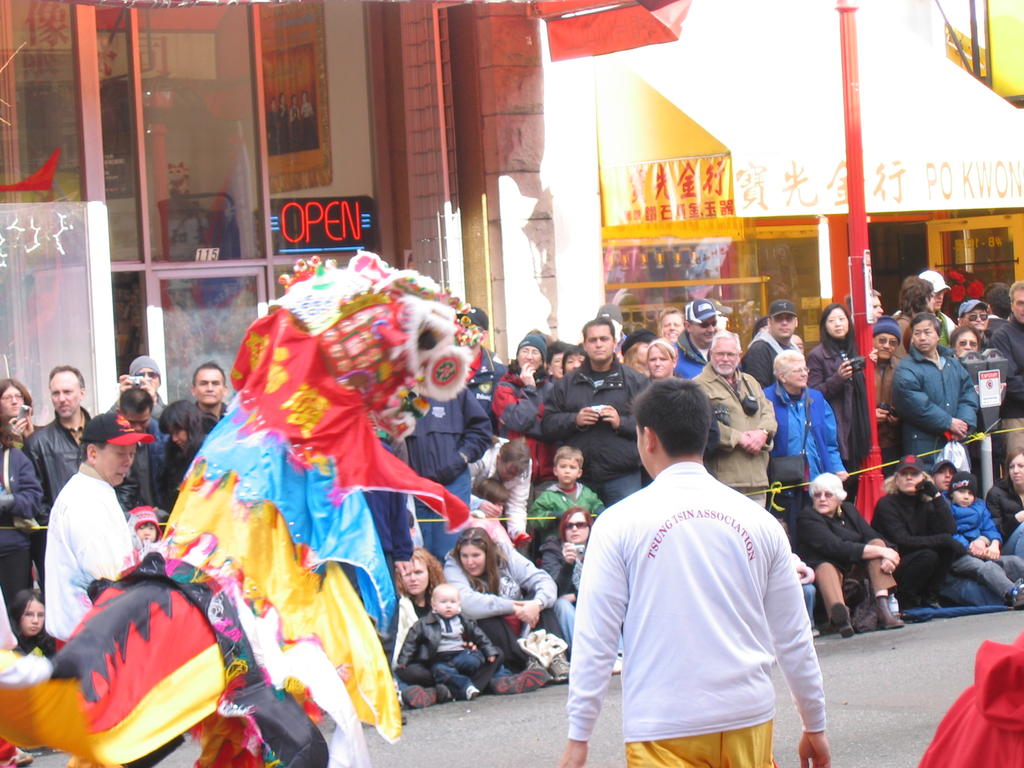 [2007_02_18-chinese-new-year/13_26_31.jpg]