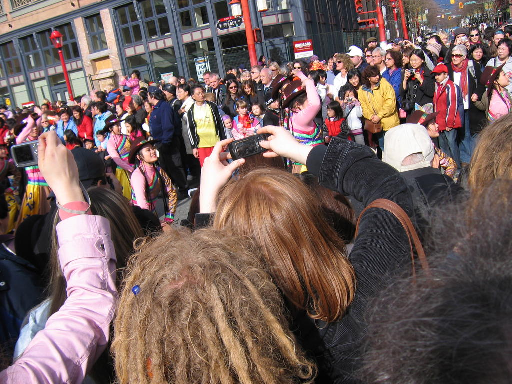 [2007_02_18-chinese-new-year/13_42_00.jpg]
