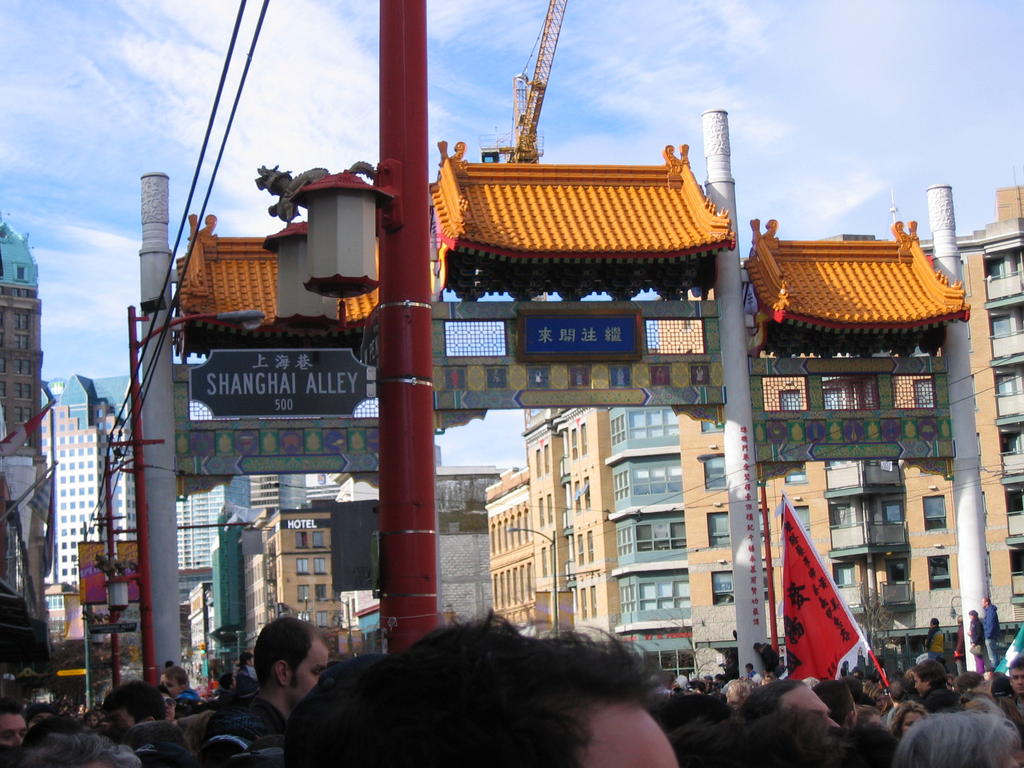 [2007_02_18-chinese-new-year/13_48_18.jpg]