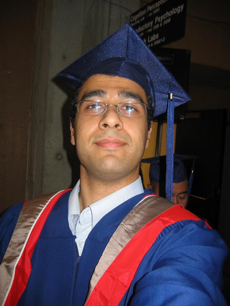 [2007_10_04-sfu-convocation/14_17_43.jpg]