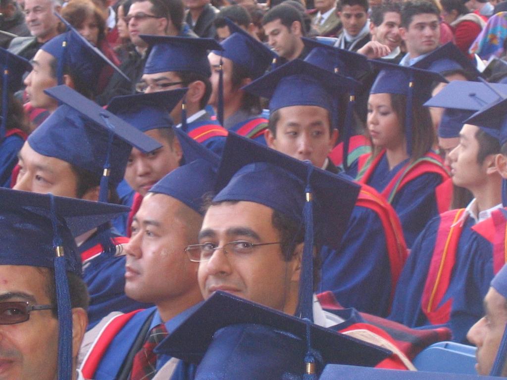 [2007_10_04-sfu-convocation/15_36_12.jpg]