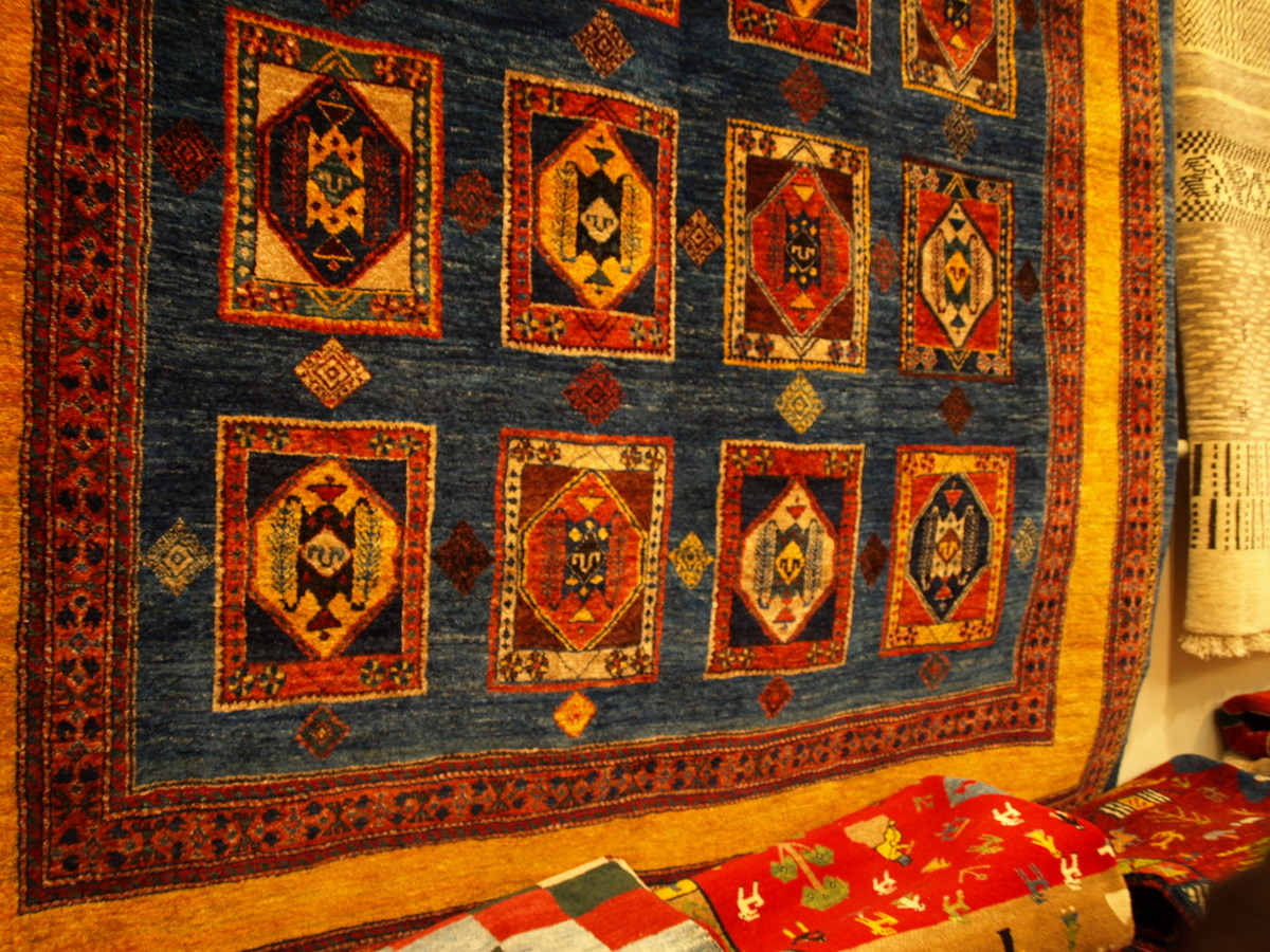 [2008-03-23_shiraz-vakil-bazar/20080323_109.JPG]