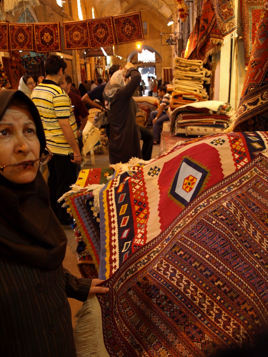 [2008-03-23_shiraz-vakil-bazar/20080323_115.JPG]
