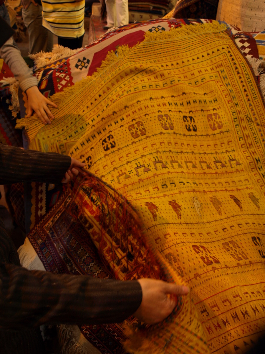 [2008-03-23_shiraz-vakil-bazar/20080323_116.JPG]