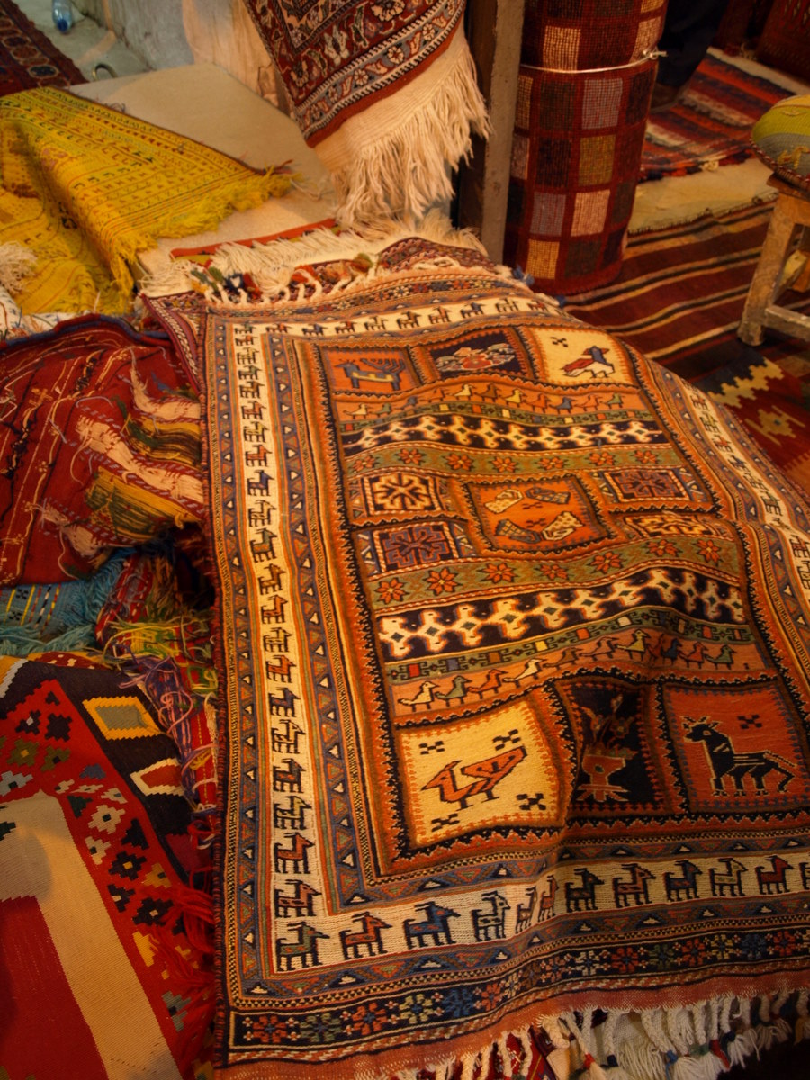 [2008-03-23_shiraz-vakil-bazar/20080323_120.JPG]