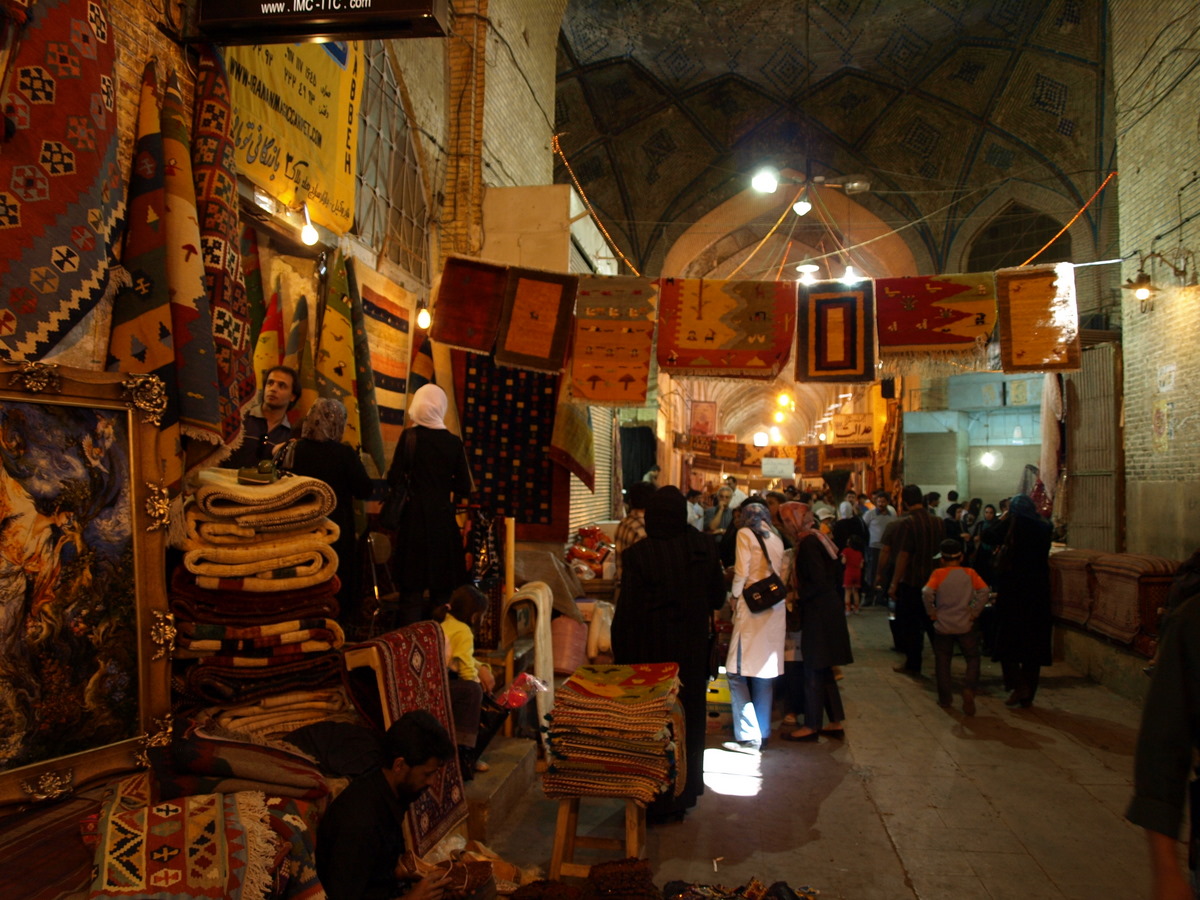 [2008-03-23_shiraz-vakil-bazar/20080323_132.JPG]
