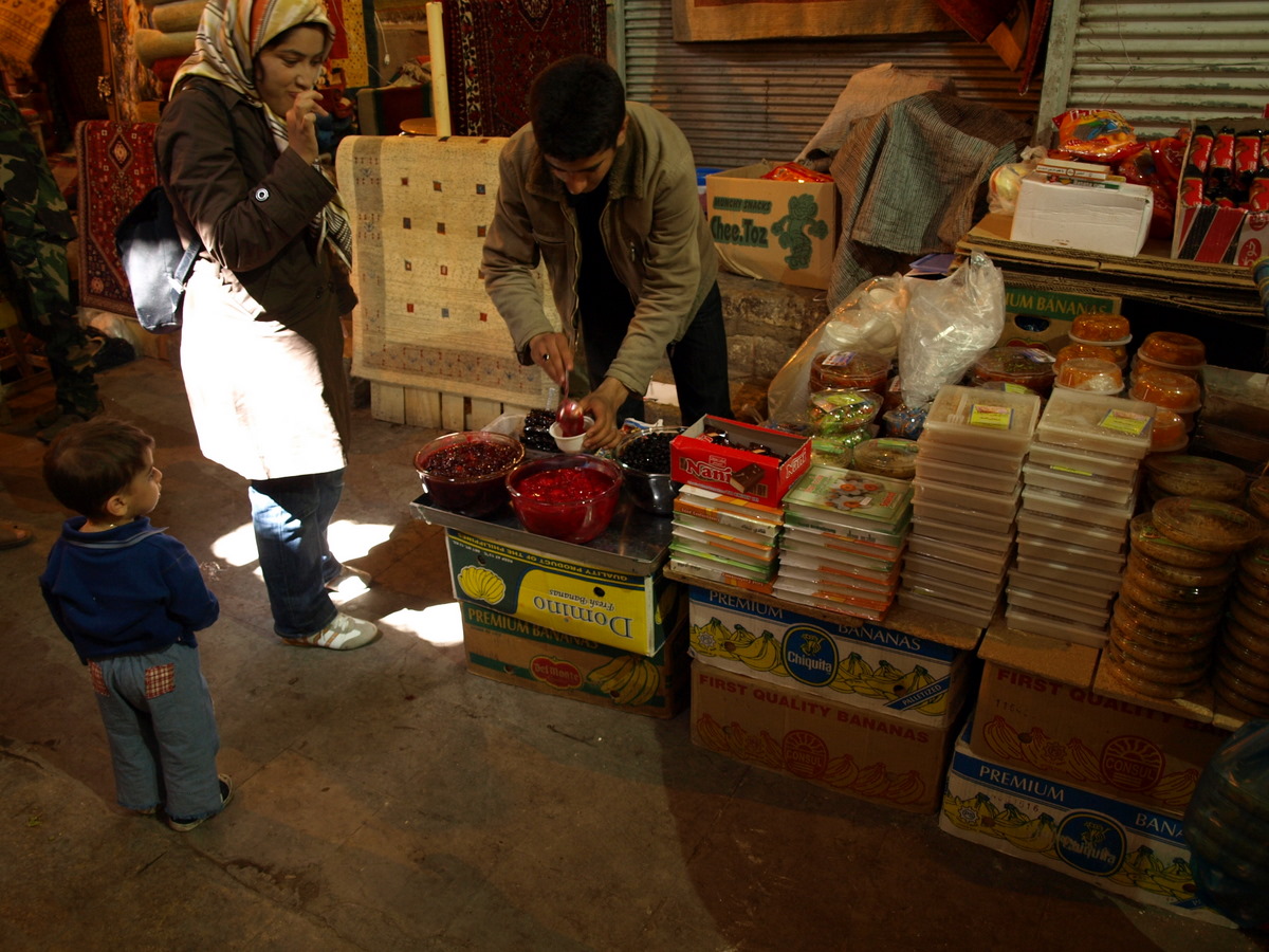 [2008-03-23_shiraz-vakil-bazar/20080323_140.JPG]