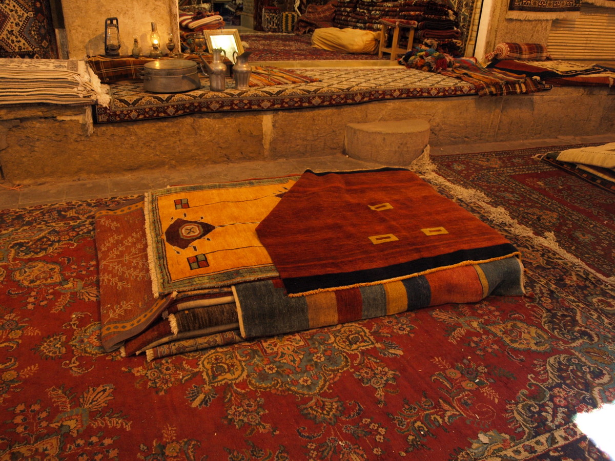 [2008-03-23_shiraz-vakil-bazar/20080323_158.JPG]