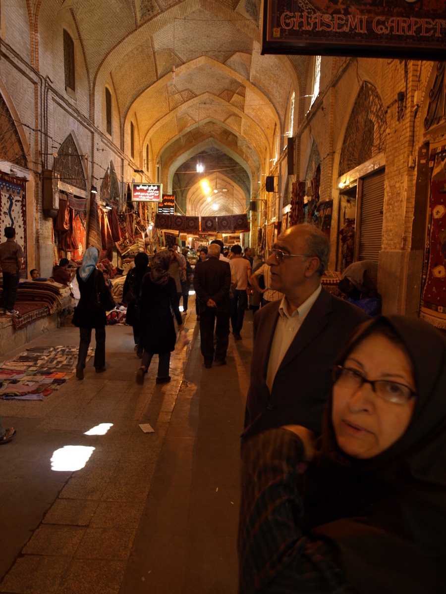 [2008-03-23_shiraz-vakil-bazar/20080323_95.JPG]
