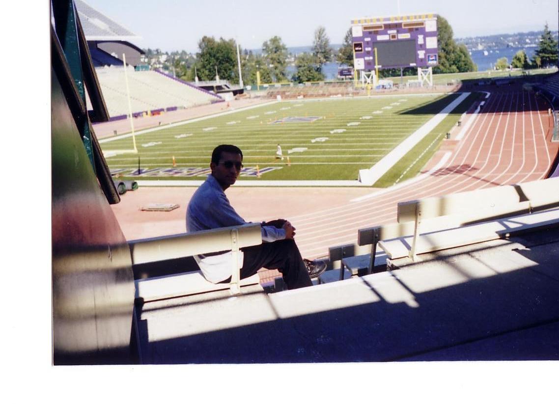 [robocup2001-2rev/usa-13-3.jpg]