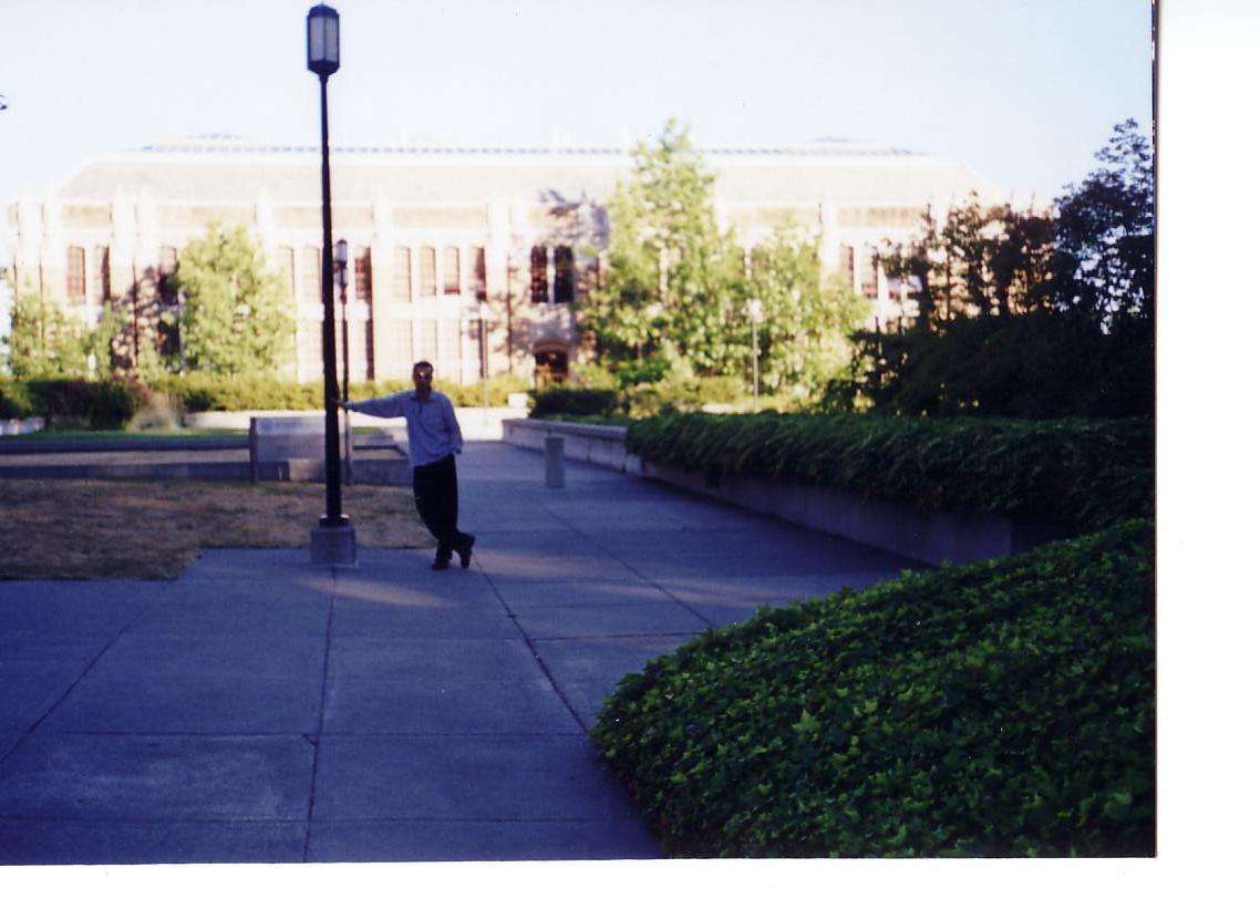 [robocup2001-2rev/usa-14-2.jpg]
