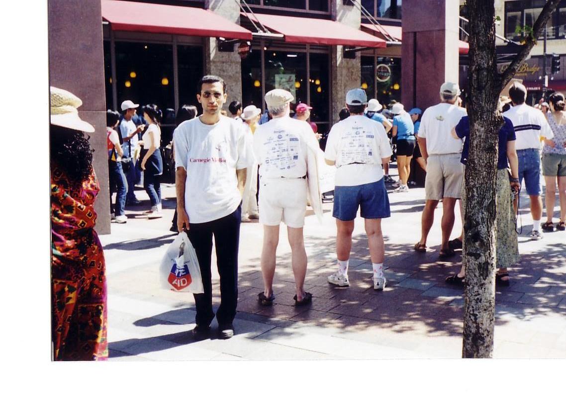 [robocup2001-2rev/usa-7-3.jpg]