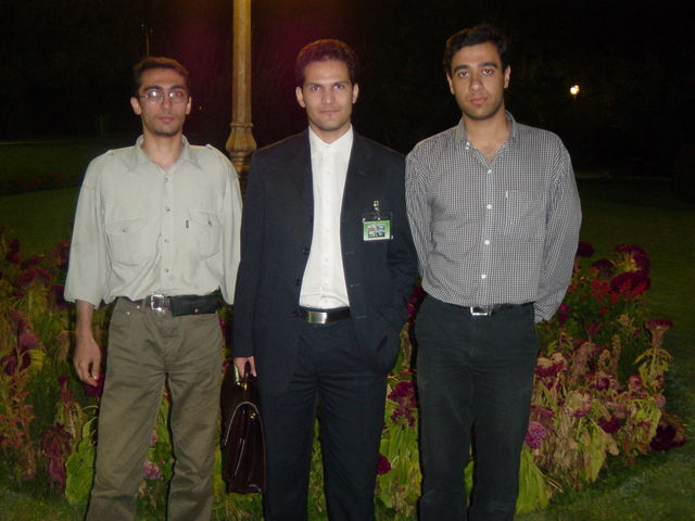 [shiraz1rev/2002_10_29-22_37_10.jpg]