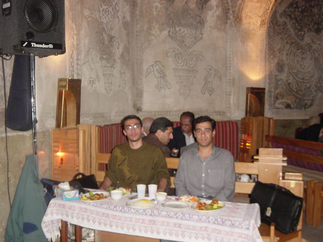 [shiraz1rev/2002_10_31-21_28_35.jpg]
