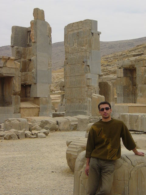 [shiraz1rev/2002_11_01-10_11_43.jpg]