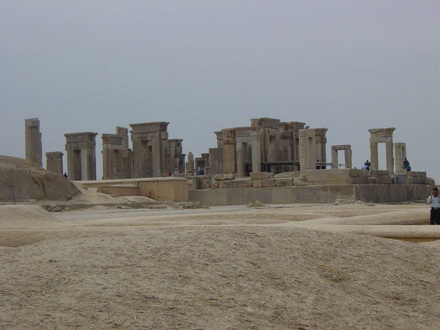 [shiraz1rev/2002_11_01-10_20_27.jpg]