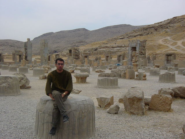 [shiraz1rev/2002_11_01-11_00_57.jpg]