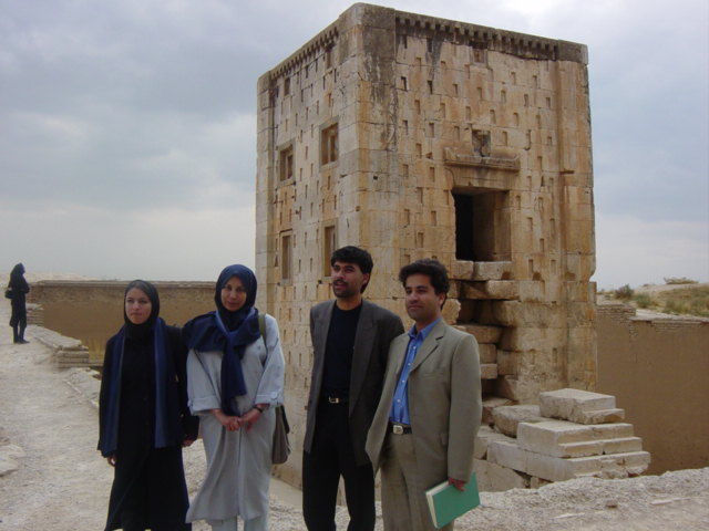 [shiraz1rev/2002_11_01-12_49_32.jpg]