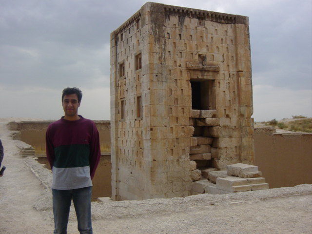 [shiraz1rev/2002_11_01-12_50_12.jpg]