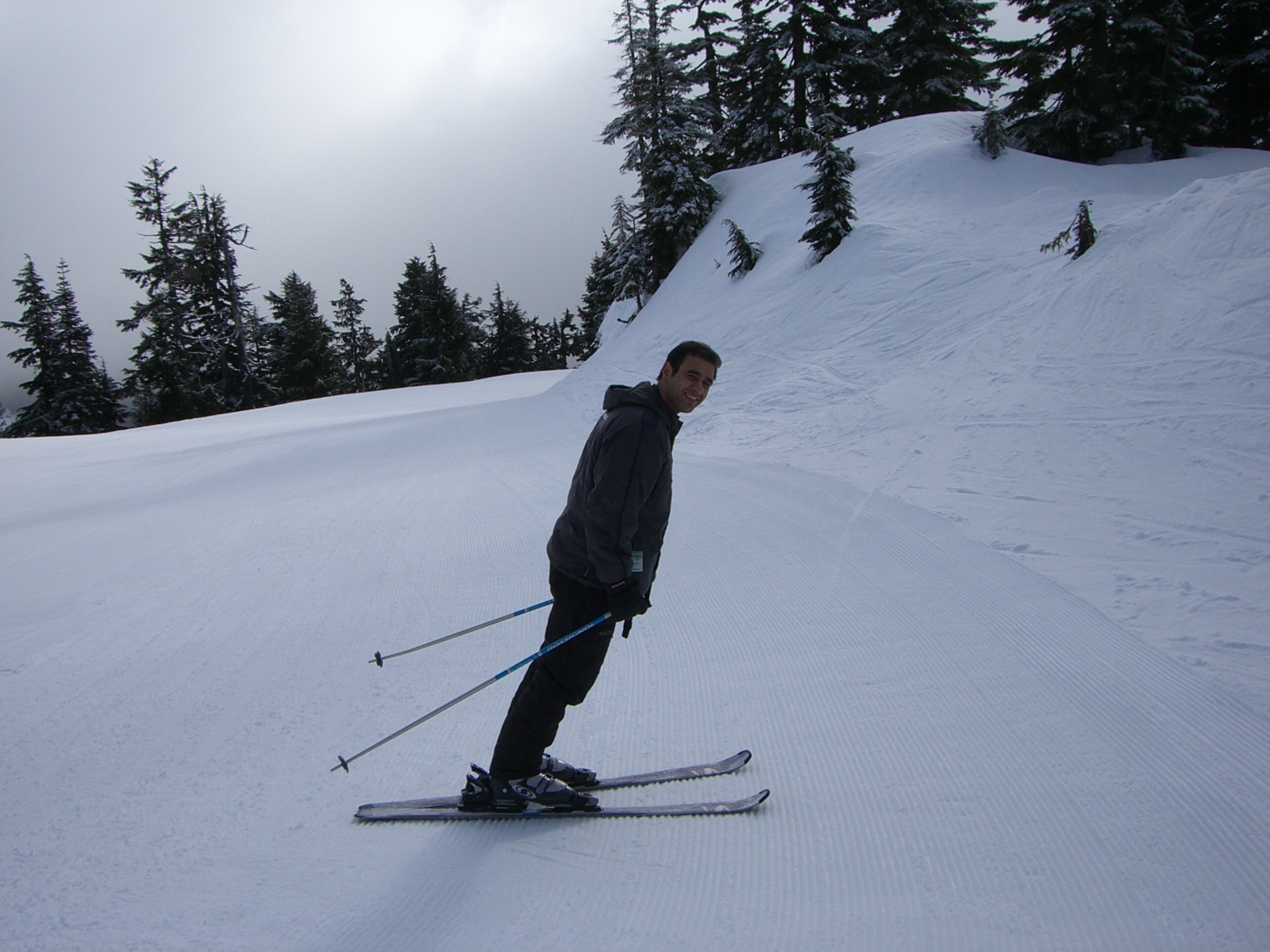 [ski-2007_03_31/CIMG0001.JPG]