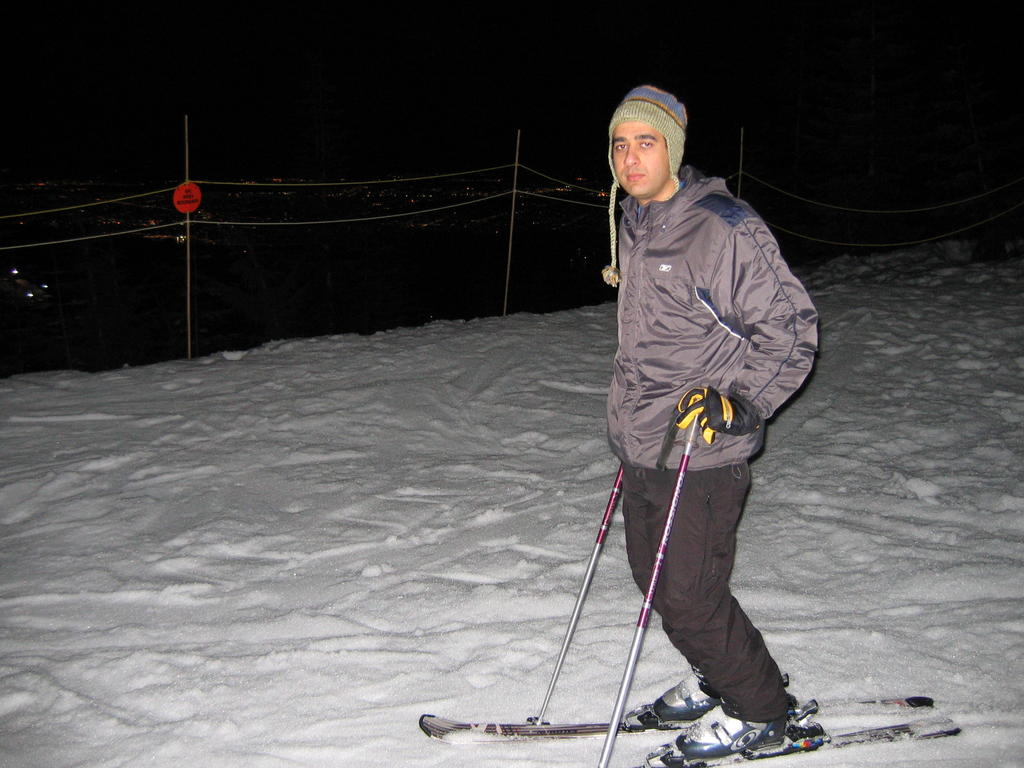 [ski_2007_02_10/20_01_40.jpg]